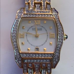 WITTNAUER Ladies Swarovski Watch-NWOT